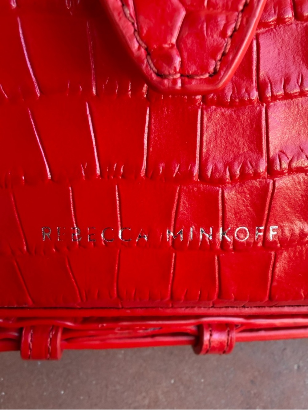 Rebecca Minkoff Red croc embossed leather Kate circle bag. Great condition. - Picture 3 of 10